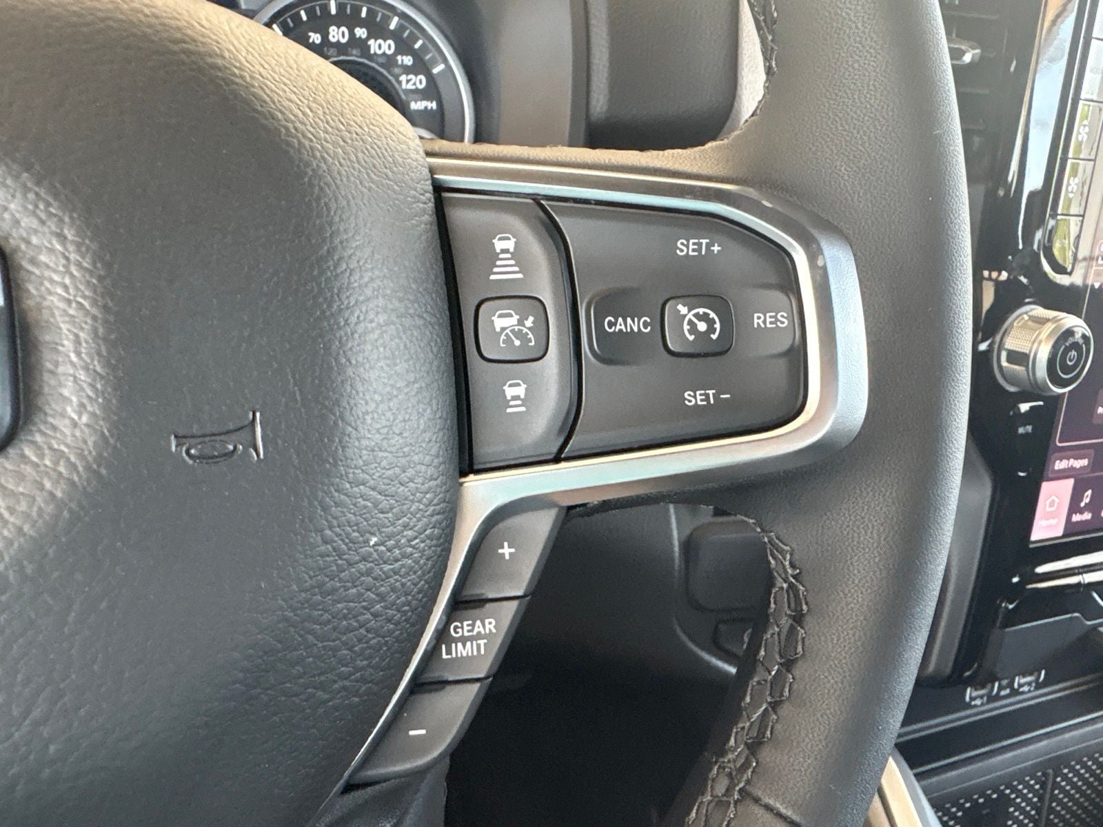 2026 RAM Ram 1500 RAM 1500 LONE STAR CREW CAB 4X2 5'7' BOX