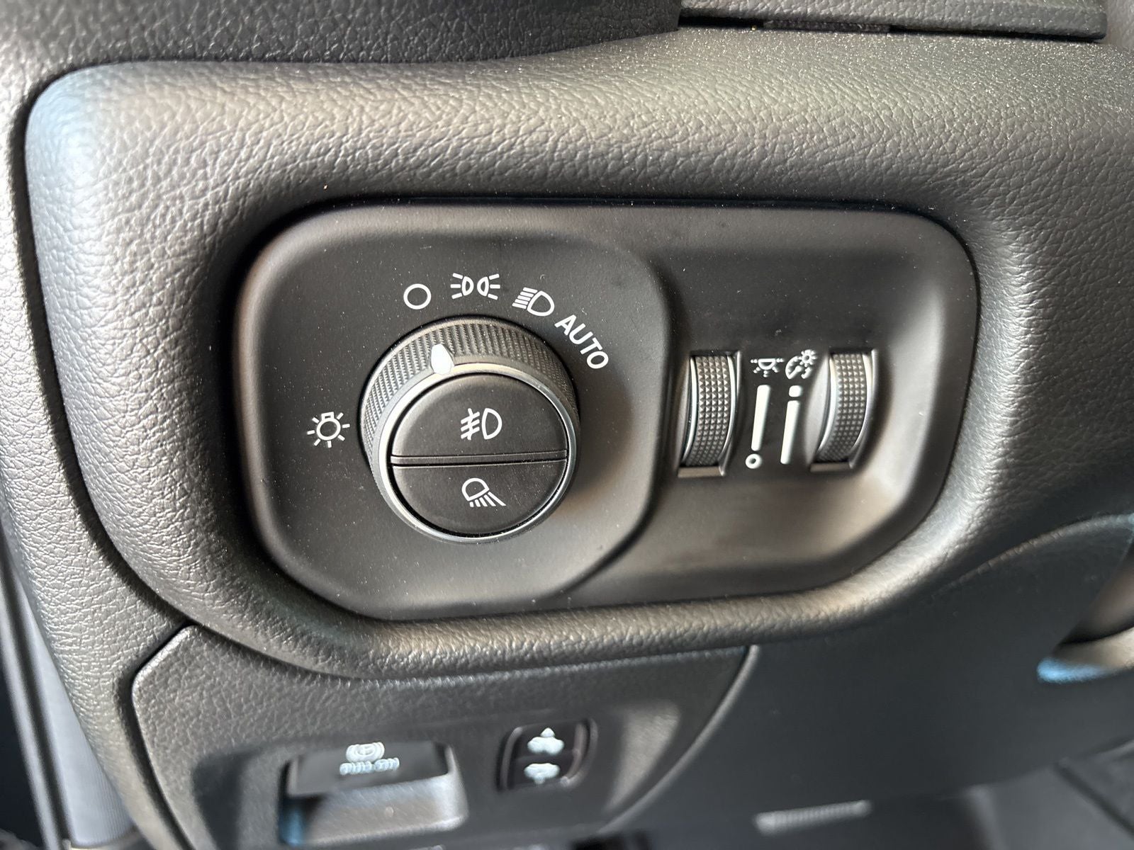 2026 RAM Ram 1500 RAM 1500 LONE STAR CREW CAB 4X2 5'7' BOX