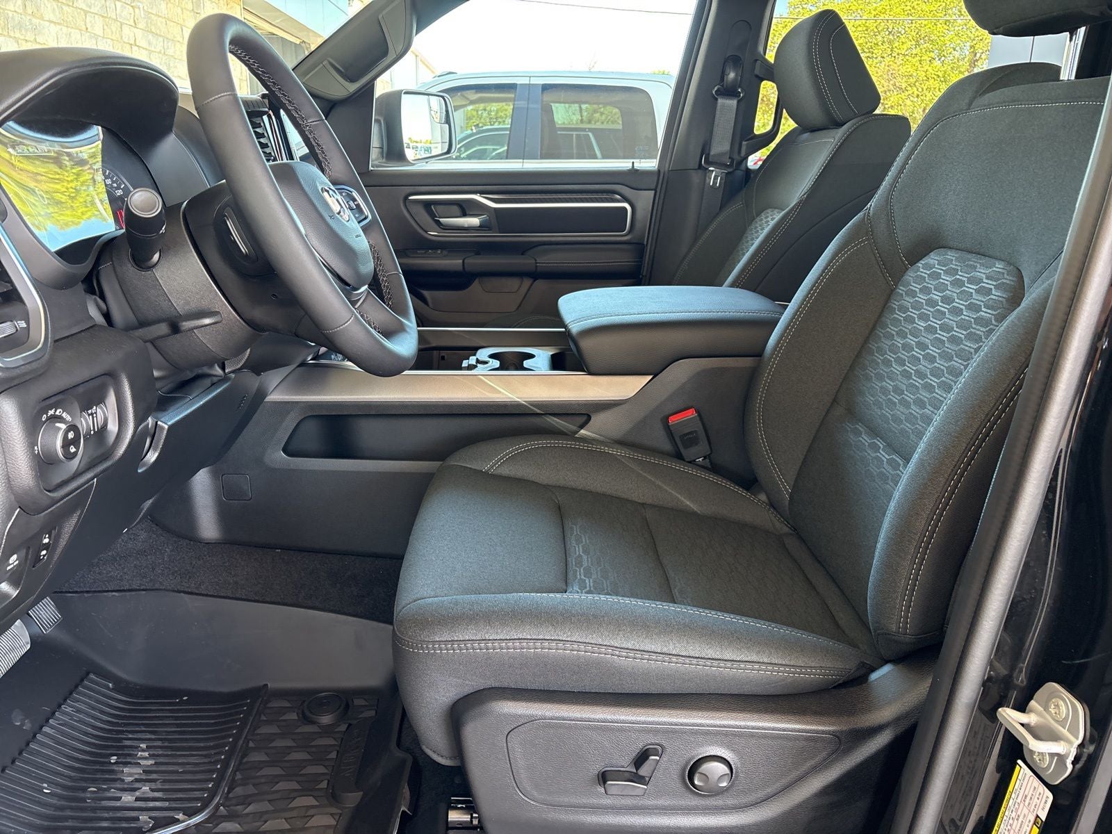 2026 RAM Ram 1500 RAM 1500 LONE STAR CREW CAB 4X2 5'7' BOX