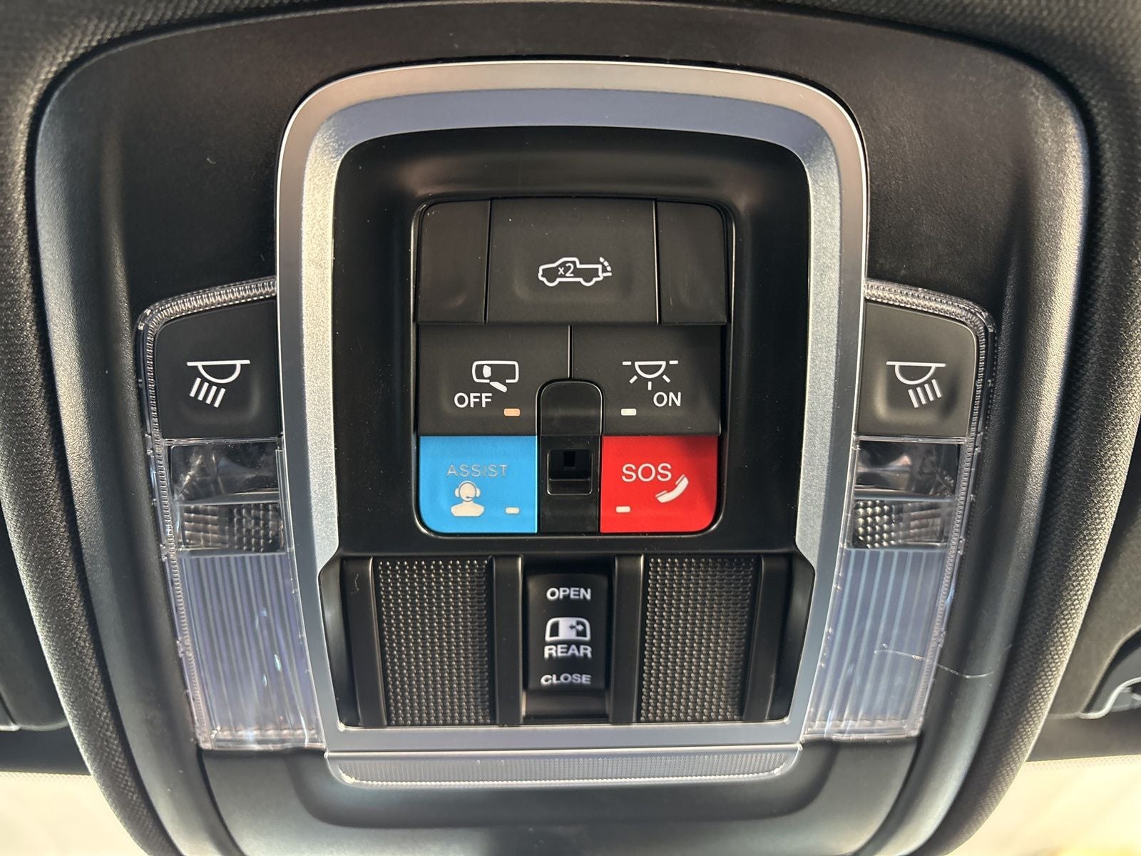 2026 RAM Ram 1500 RAM 1500 LONE STAR CREW CAB 4X2 5'7' BOX