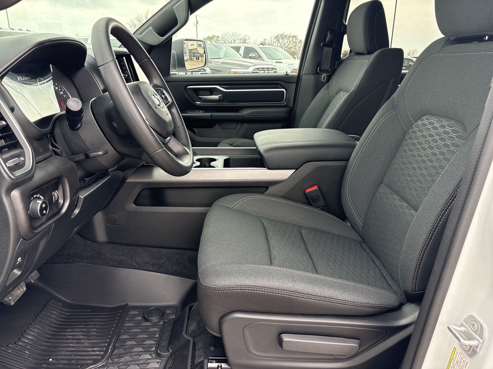 2026 RAM Ram 1500 RAM 1500 LONE STAR CREW CAB 4X2 5'7' BOX