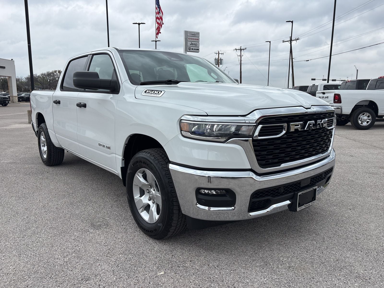 2026 RAM Ram 1500 RAM 1500 LONE STAR CREW CAB 4X2 5'7' BOX