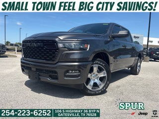 2026 RAM Ram 1500 RAM 1500 EXPRESS CREW CAB 4X2 5'7' BOX