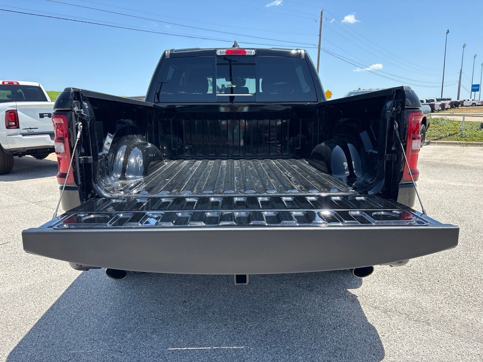 2026 RAM Ram 1500 RAM 1500 EXPRESS CREW CAB 4X2 5'7' BOX