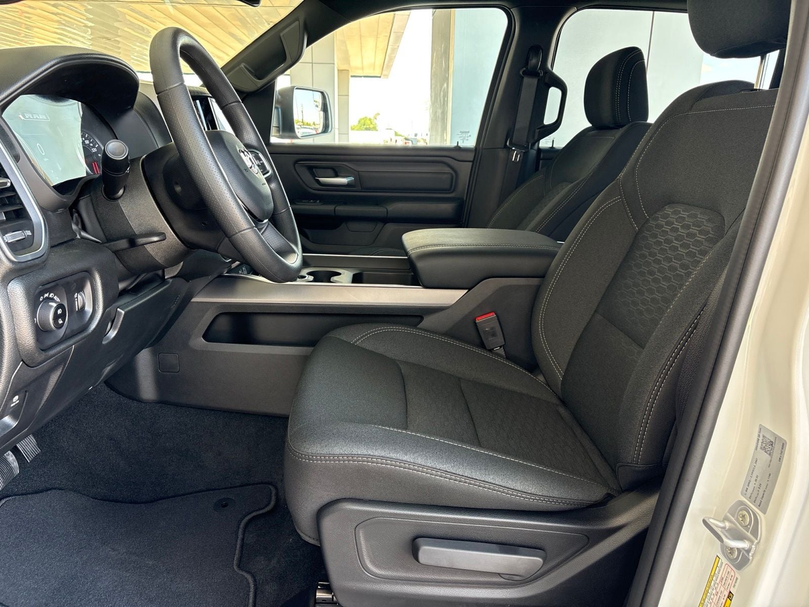 2026 RAM Ram 1500 RAM 1500 EXPRESS CREW CAB 4X4 5'7' BOX