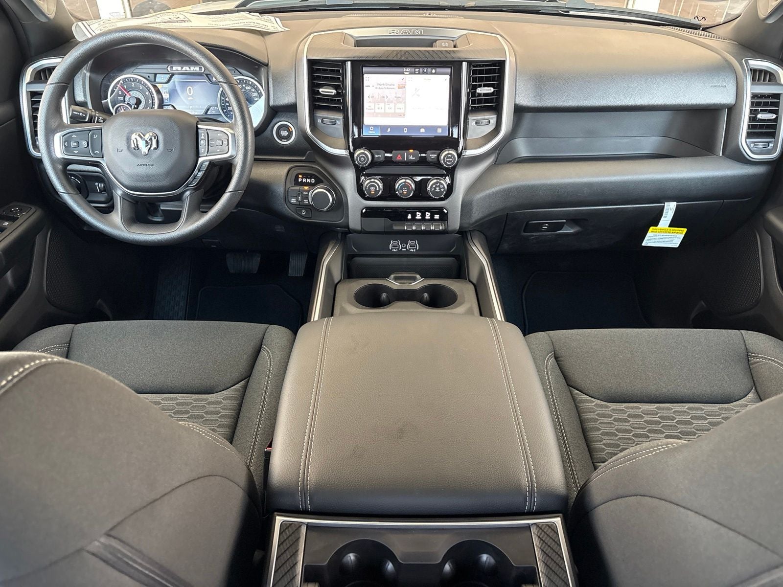 2026 RAM Ram 1500 RAM 1500 EXPRESS CREW CAB 4X4 5'7' BOX