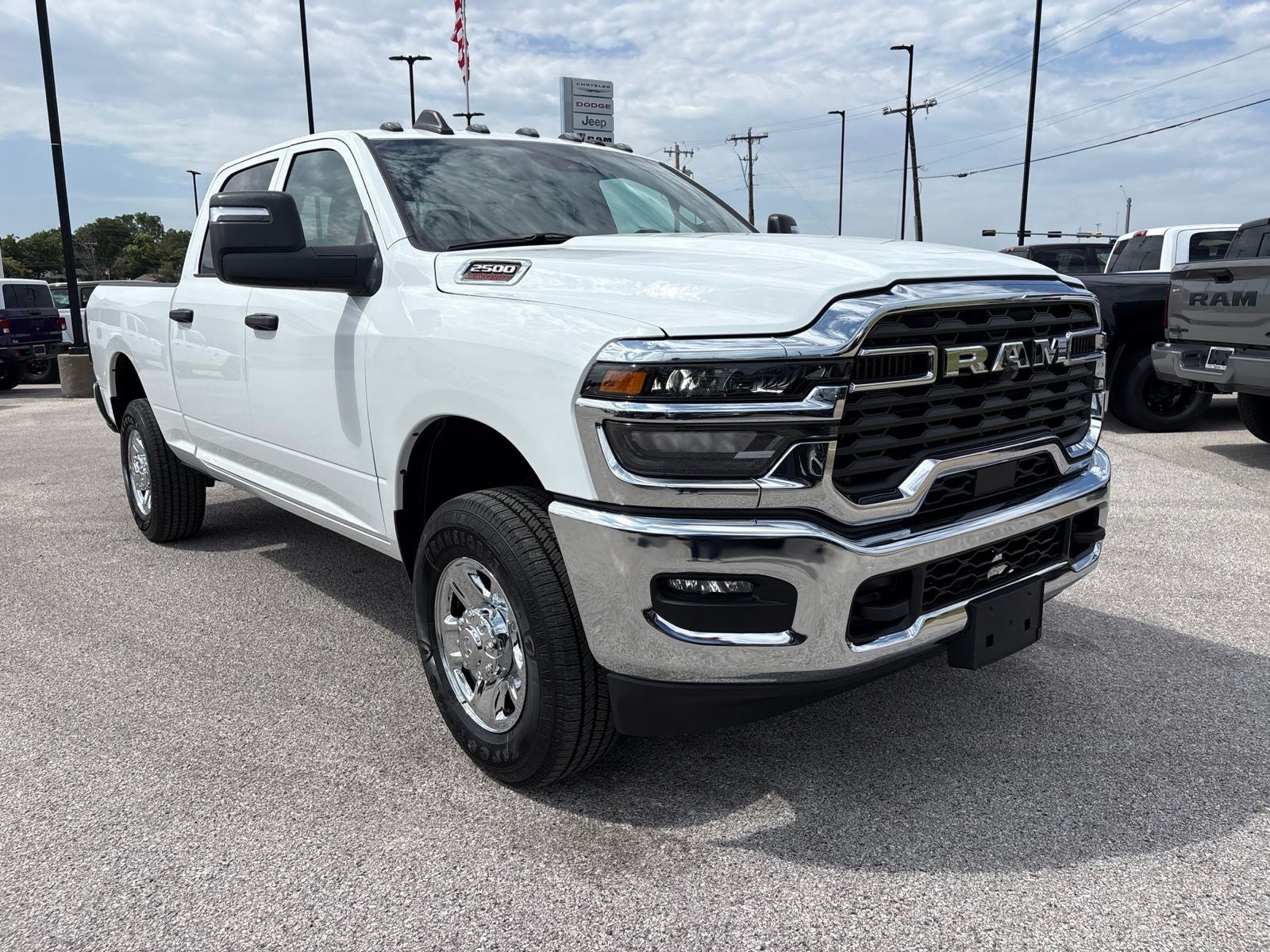 2026 RAM Ram 2500 RAM 2500 TRADESMAN CREW CAB 4X4 6'4' BOX