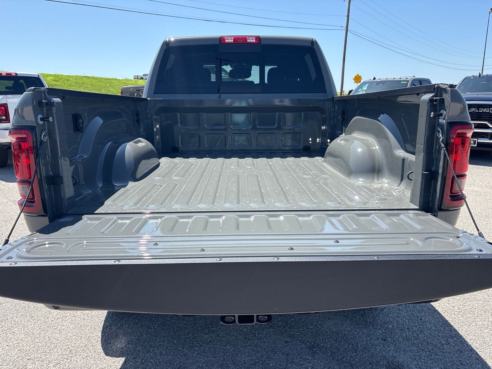 2026 RAM Ram 2500 RAM 2500 TRADESMAN CREW CAB 4X4 6'4' BOX