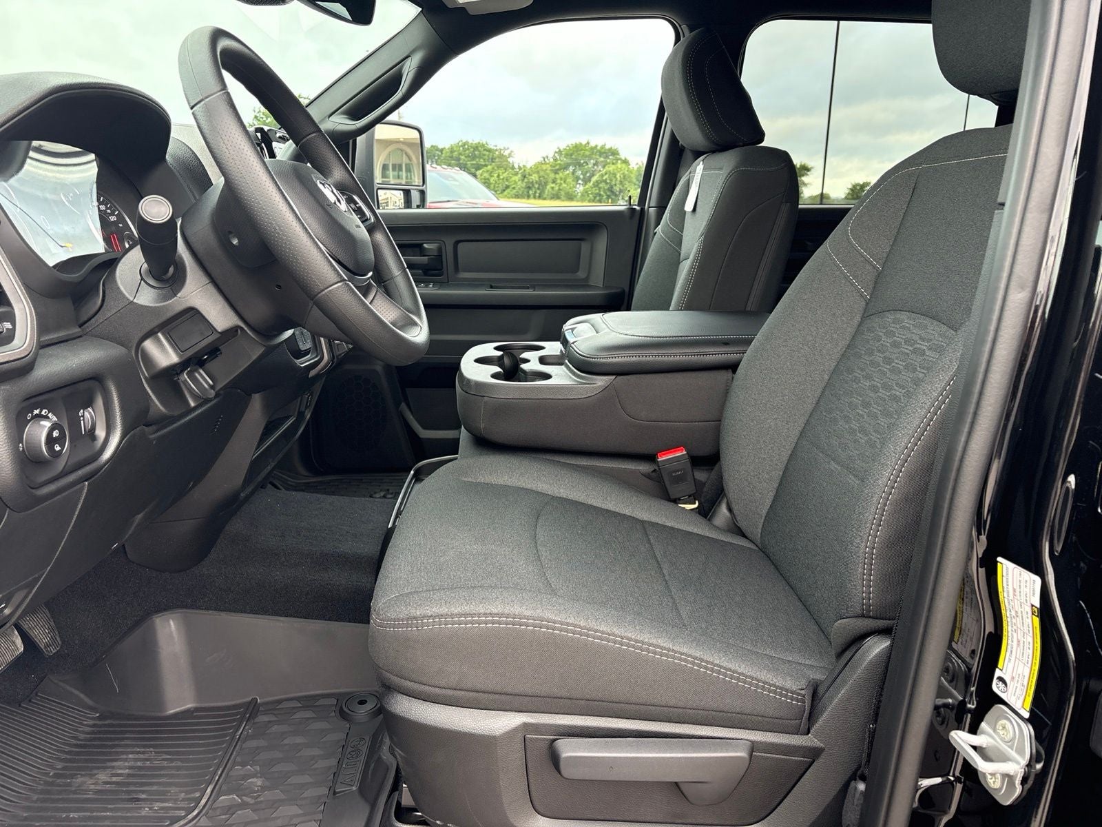 2026 RAM Ram 2500 RAM 2500 WARLOCK CREW CAB 4X4 6'4' BOX
