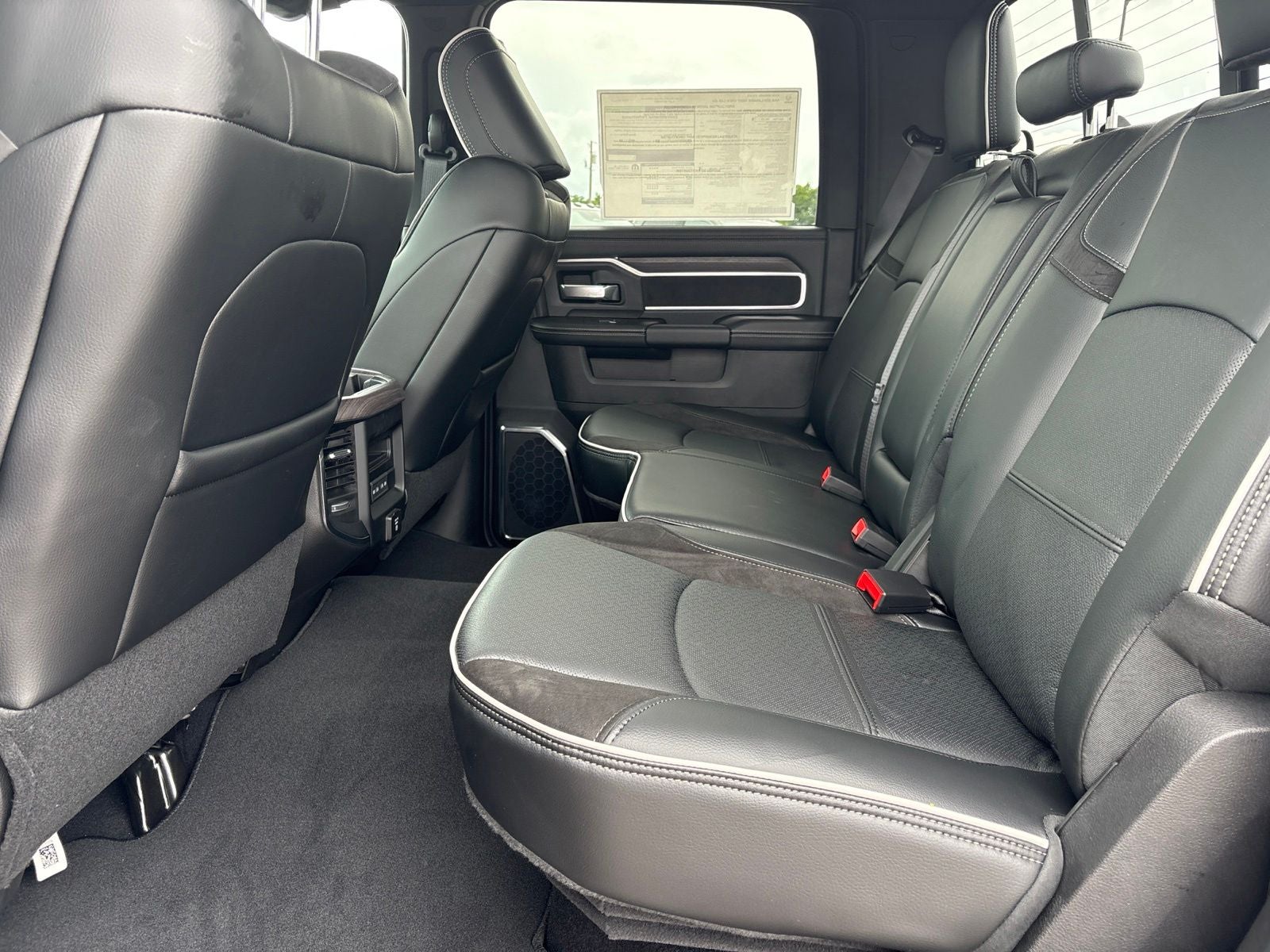 2026 RAM Ram 2500 RAM 2500 LARAMIE CREW CAB 4X4 6'4' BOX