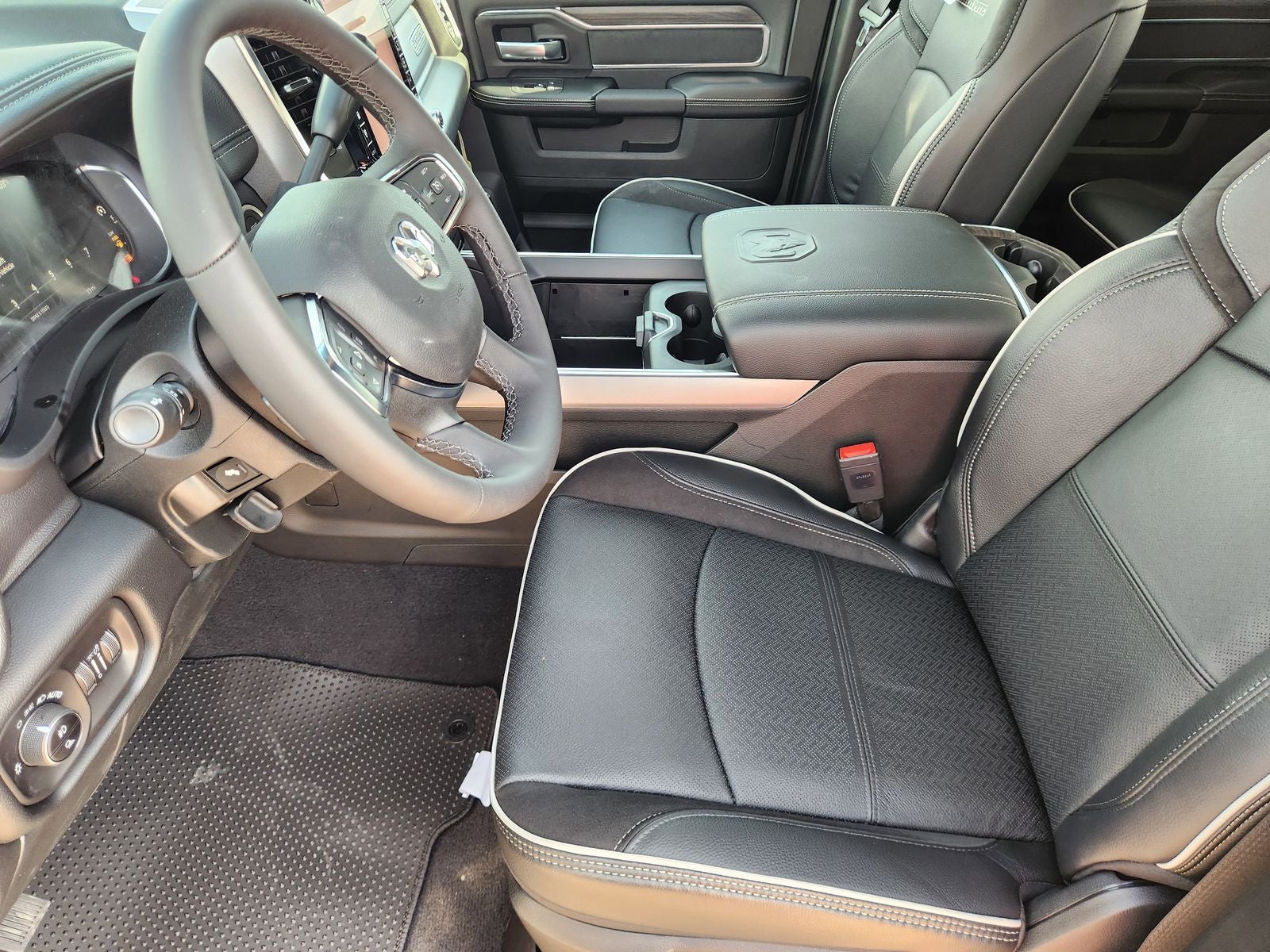 2026 RAM Ram 2500 RAM 2500 LARAMIE CREW CAB 4X4 6'4' BOX