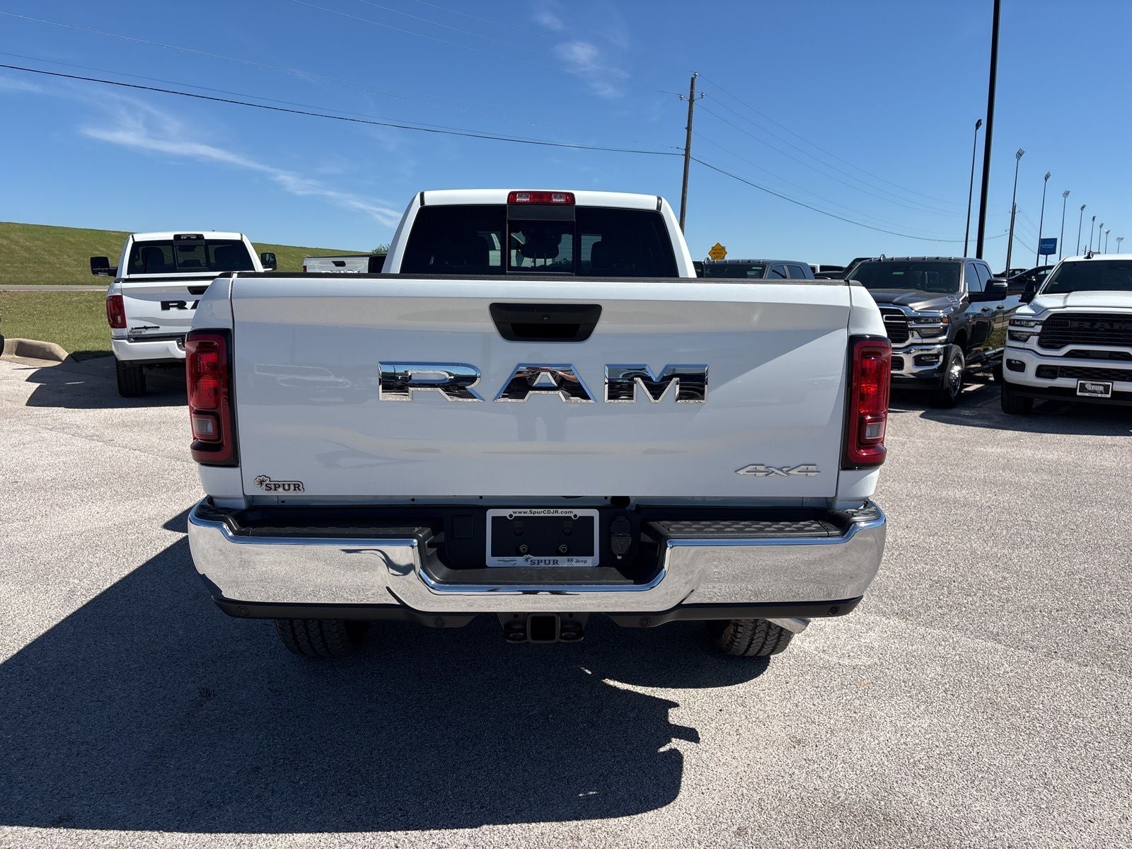2026 RAM Ram 2500 RAM 2500 TRADESMAN CREW CAB 4X4 8' BOX