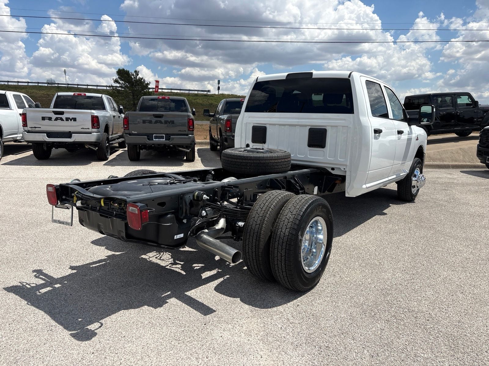 2027 RAM 3500 Chassis Cab Tradesman