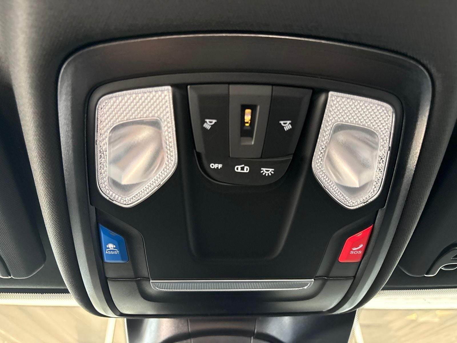 2027 RAM 3500 Chassis Cab Tradesman