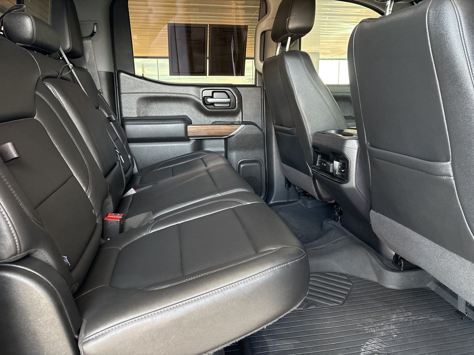 2020 Chevrolet Silverado 1500 4WD Crew Cab Short Bed RST