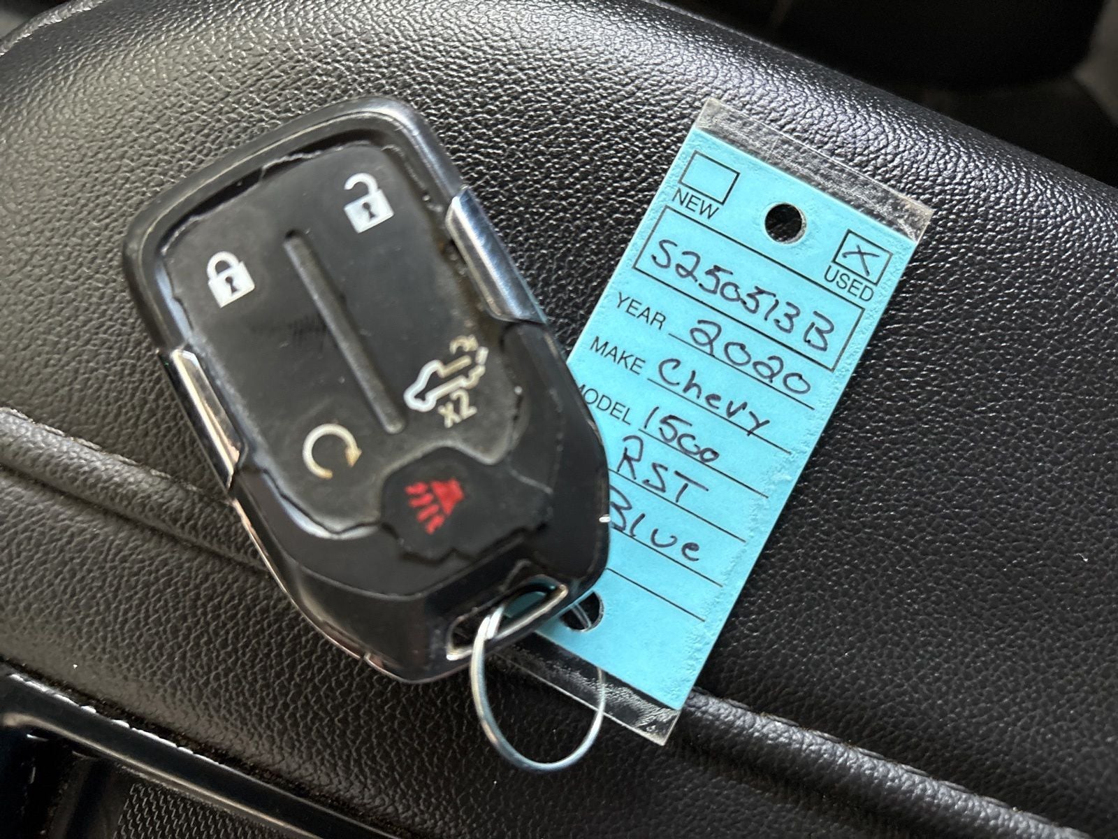 2020 Chevrolet Silverado 1500 4WD Crew Cab Short Bed RST