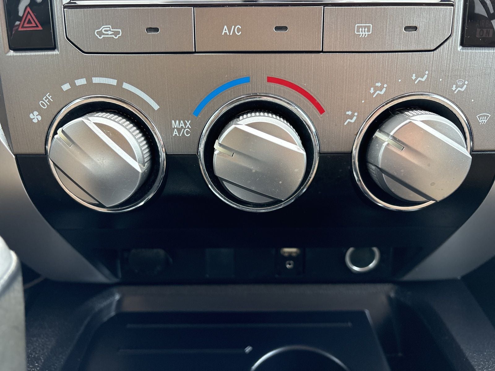 2014 Toyota Tundra SR5 4.6L V8