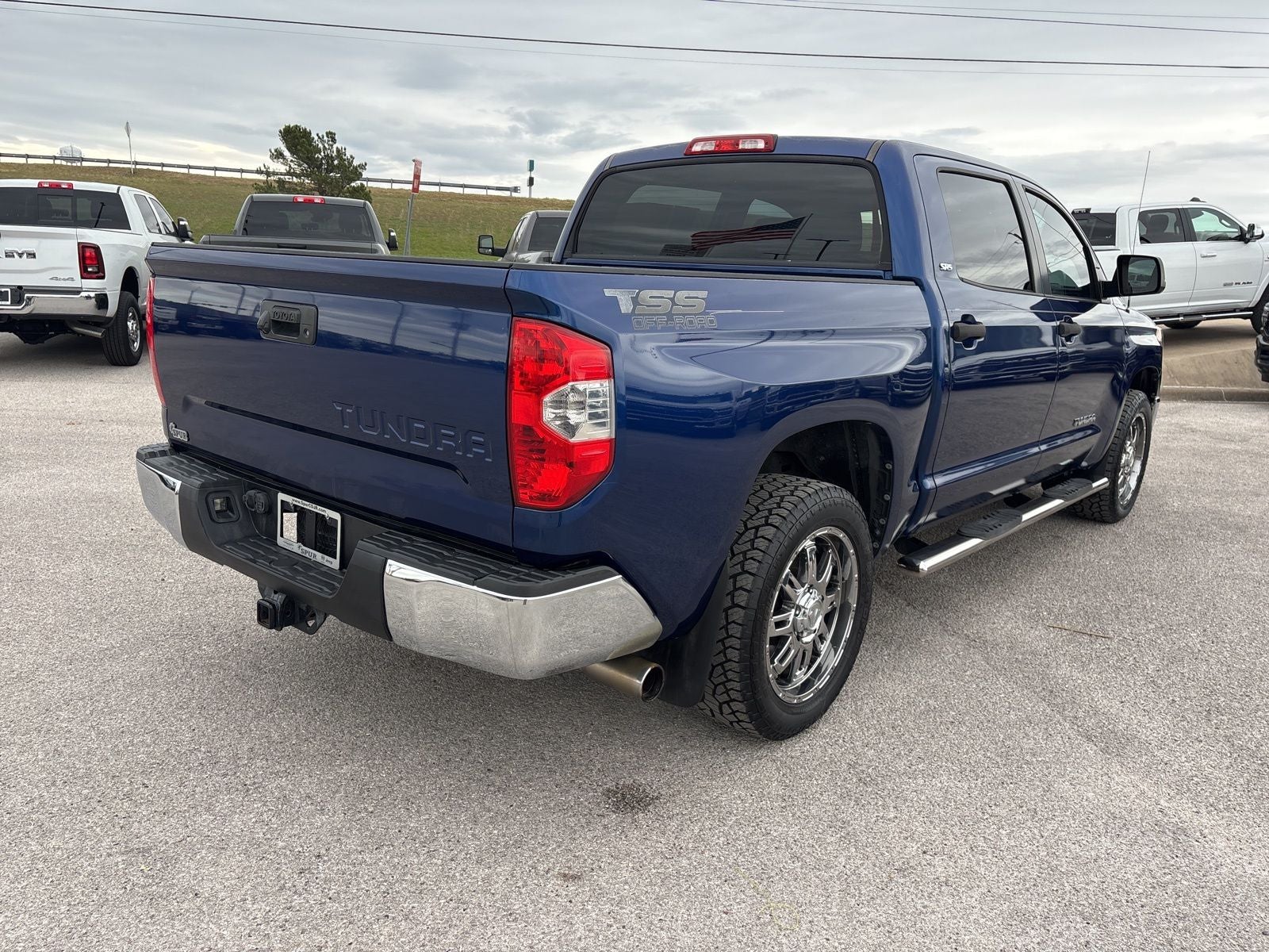 2014 Toyota Tundra SR5 4.6L V8