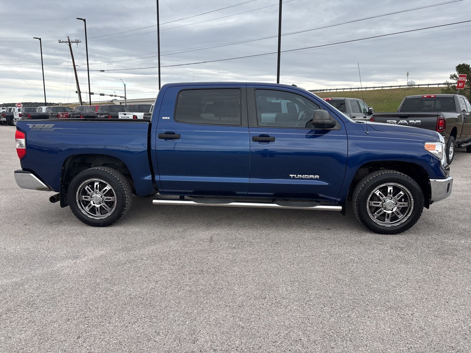 2014 Toyota Tundra SR5 4.6L V8