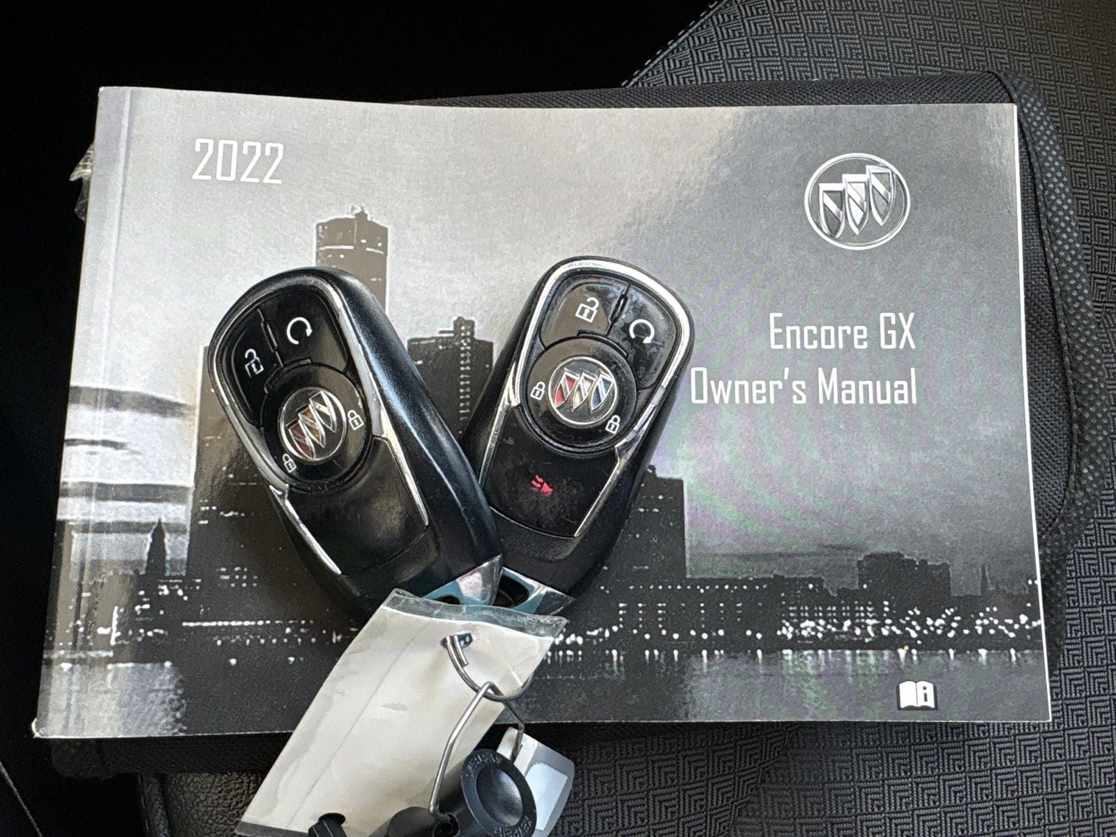 2022 Buick Encore GX FWD Select