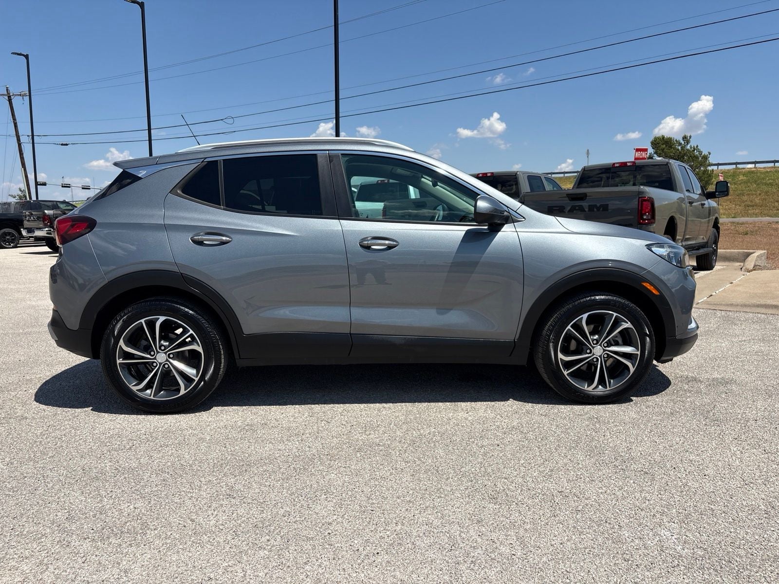2022 Buick Encore GX FWD Select