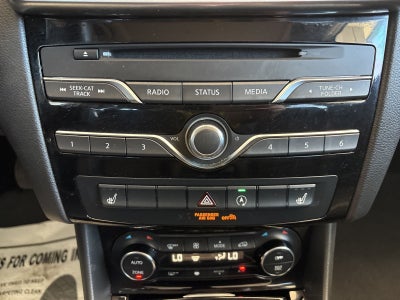 2019 INFINITI QX30 LUXE