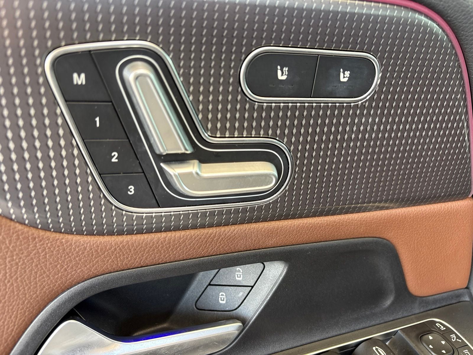2023 Mercedes-Benz GLB 250 4MATIC®