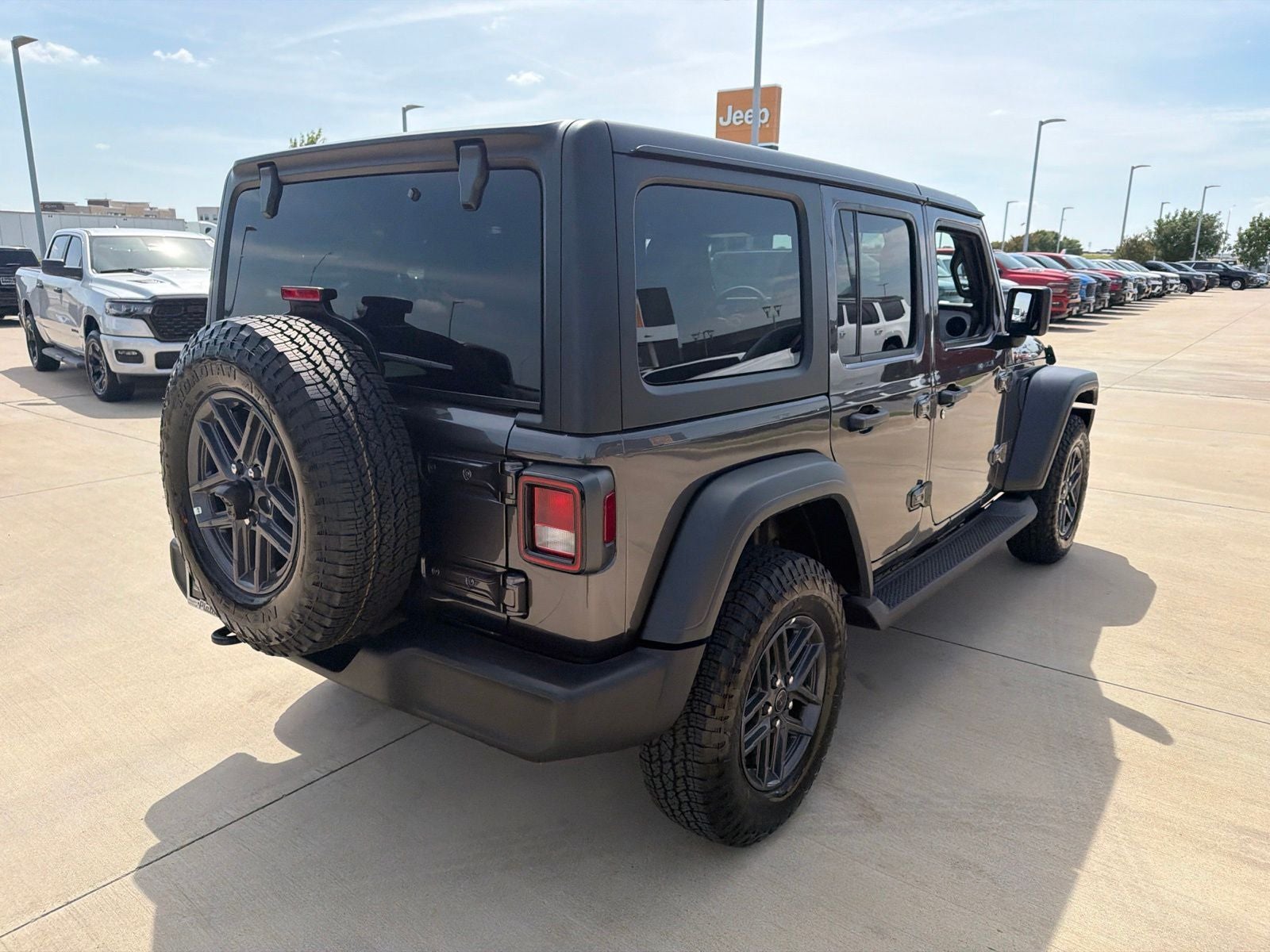 2026 Jeep Wrangler WRANGLER 4-DOOR SPORT S