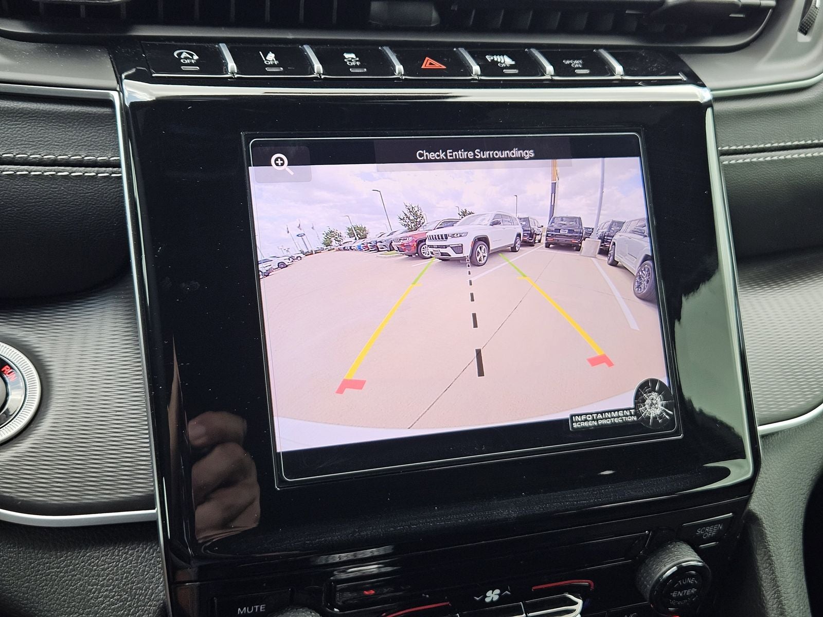 2026 Jeep Grand Cherokee GRAND CHEROKEE LAREDO 4X2