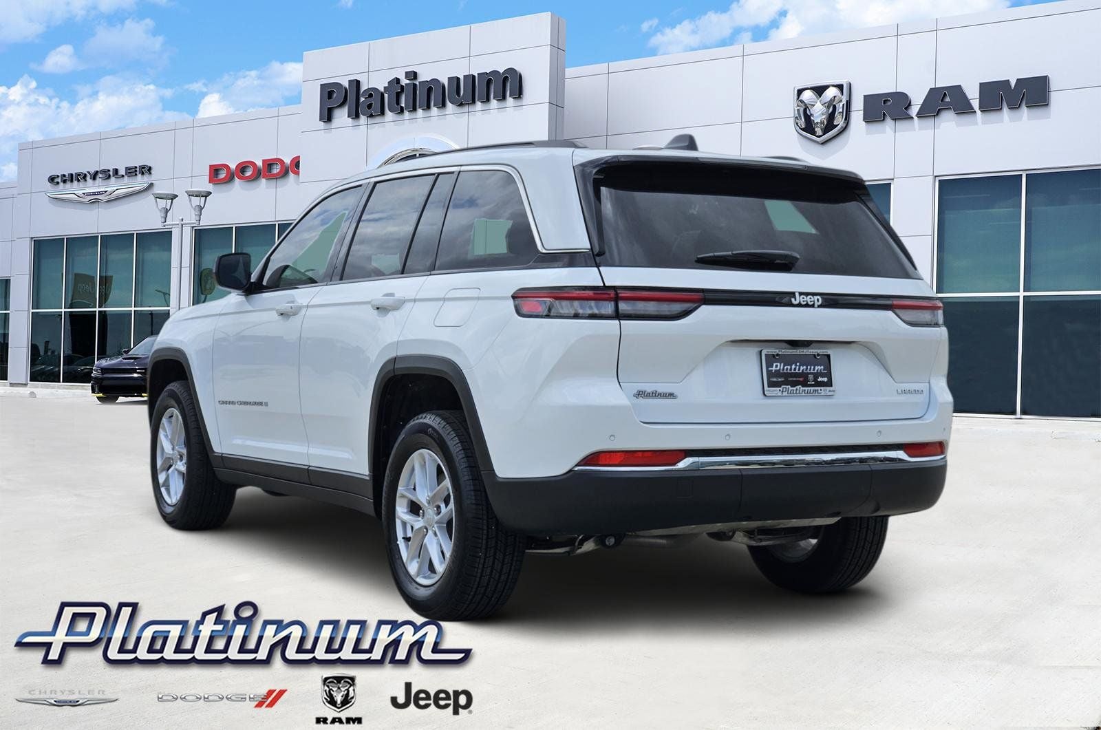 2026 Jeep Grand Cherokee GRAND CHEROKEE LAREDO 4X2