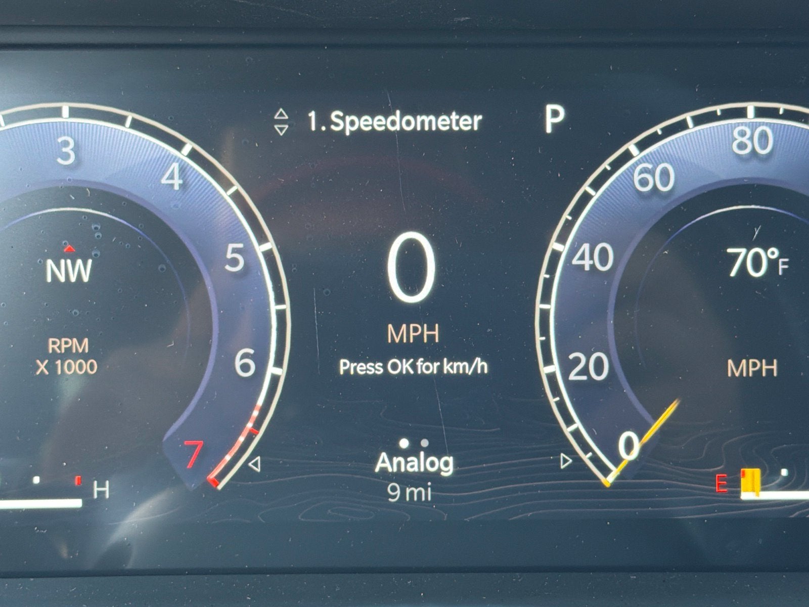 2027 Jeep Grand Cherokee GRAND CHEROKEE LAREDO 4X2