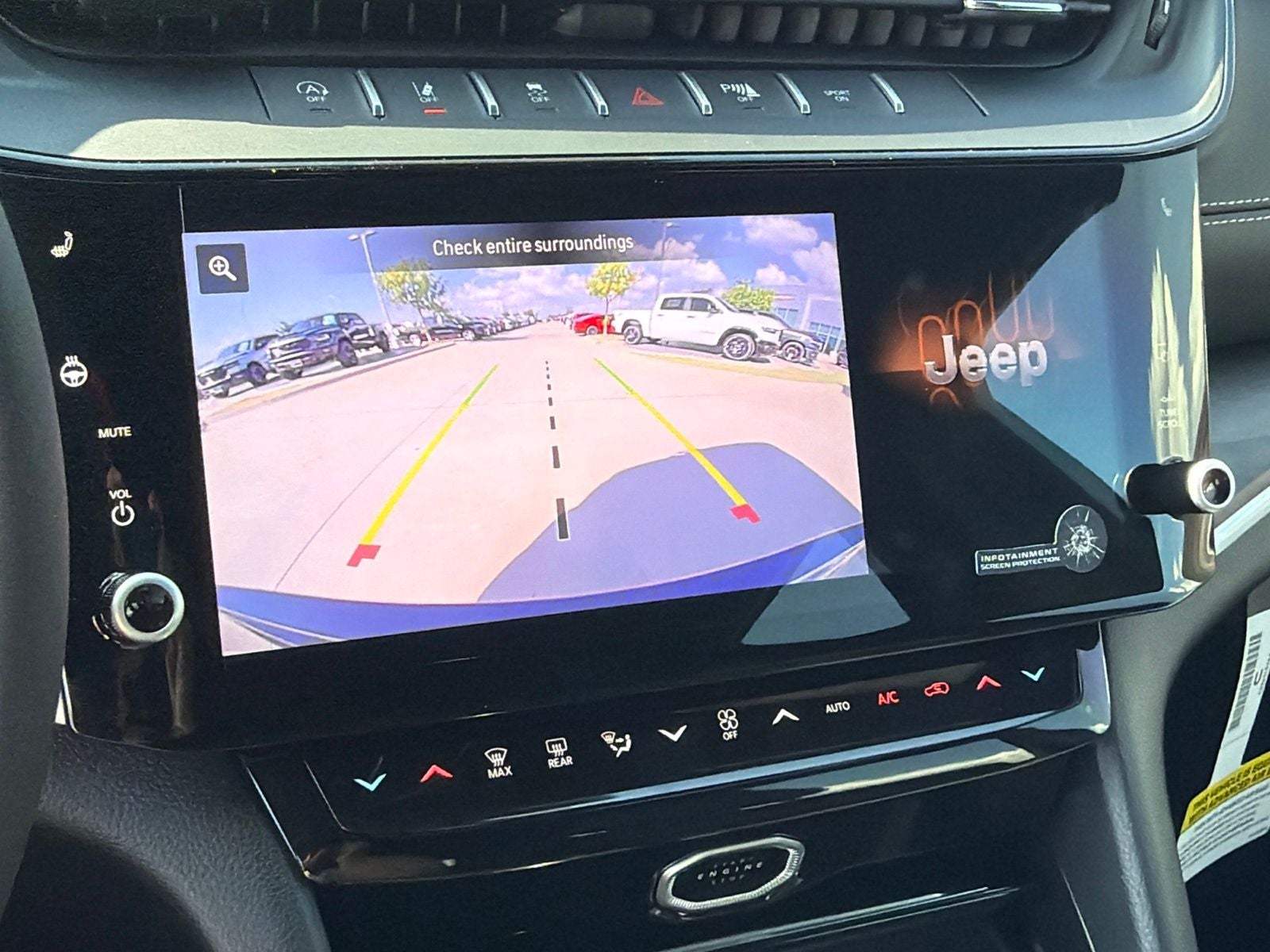 2026 Jeep Grand Cherokee GRAND CHEROKEE LAREDO ALTITUDE 4X2