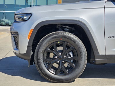 2026 Jeep Grand Cherokee GRAND CHEROKEE LAREDO ALTITUDE 4X4