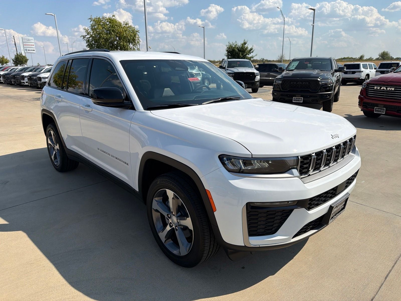 2026 Jeep Grand Cherokee GRAND CHEROKEE LIMITED 4X4