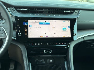 2027 Jeep Grand Cherokee GRAND CHEROKEE LIMITED 4X4