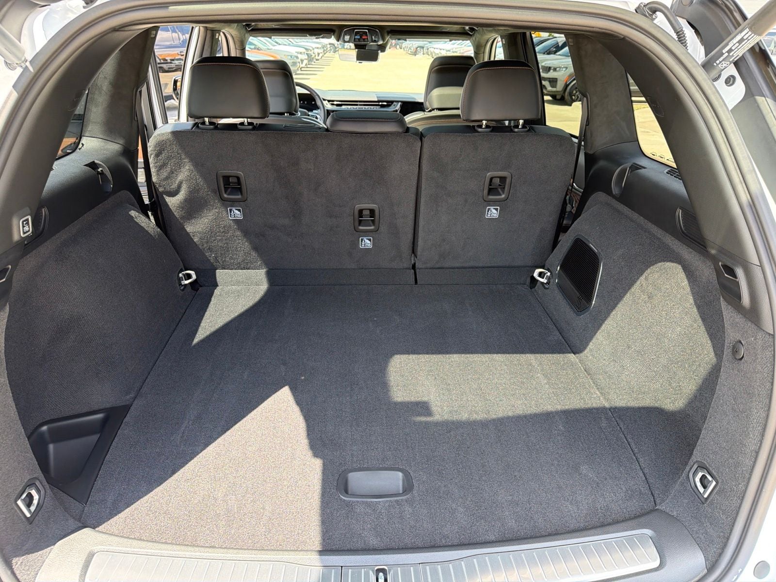 2027 Jeep Grand Cherokee GRAND CHEROKEE SUMMIT 4X4