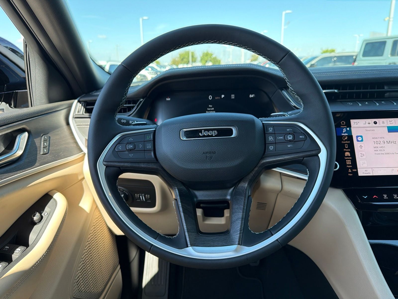 2027 Jeep Grand Cherokee L GRAND CHEROKEE L LIMITED 4X2