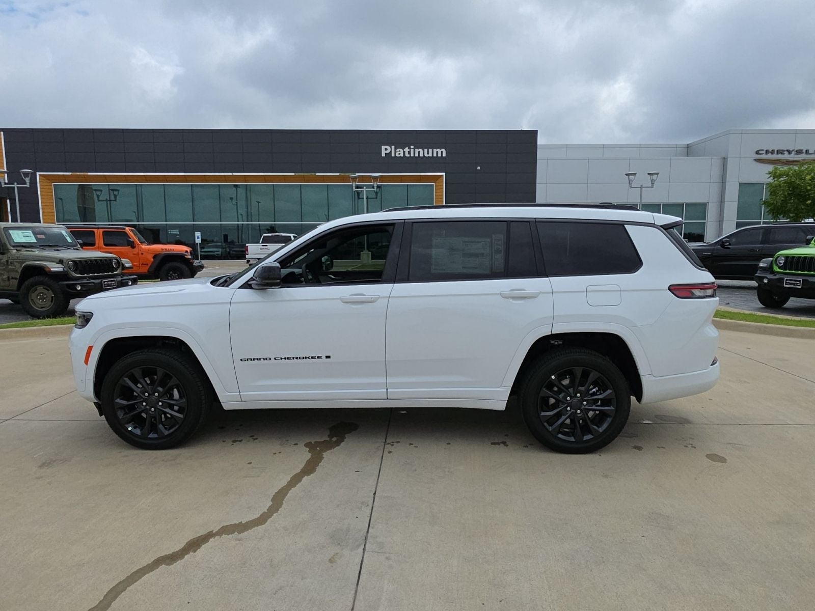 2026 Jeep Grand Cherokee L GRAND CHEROKEE L LIMITED RESERVE 4X4