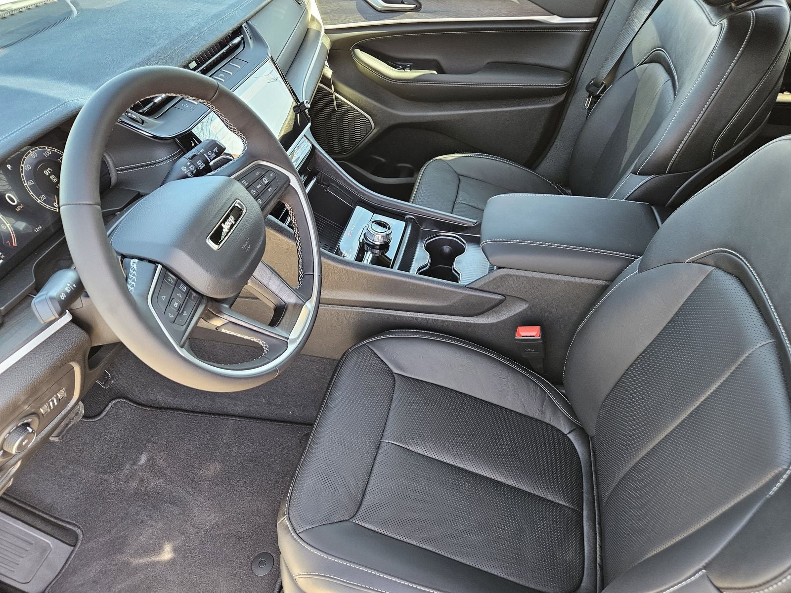 2026 Jeep Grand Cherokee L GRAND CHEROKEE L LIMITED RESERVE 4X4
