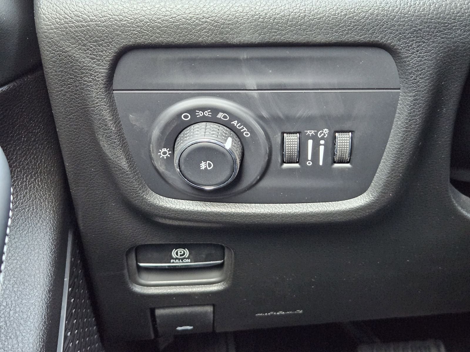 2026 Jeep Grand Cherokee L GRAND CHEROKEE L LIMITED RESERVE 4X4