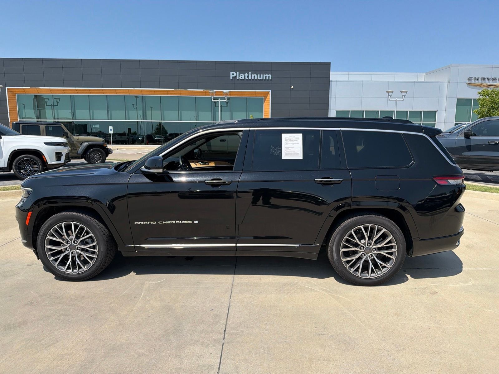 2025 Jeep Grand Cherokee L Summit Reserve 4x4
