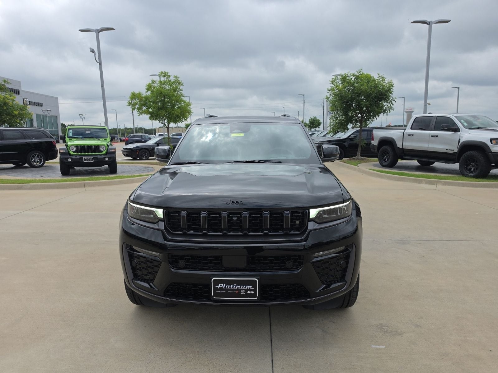 2026 Jeep Grand Cherokee L GRAND CHEROKEE L SUMMIT 4X4