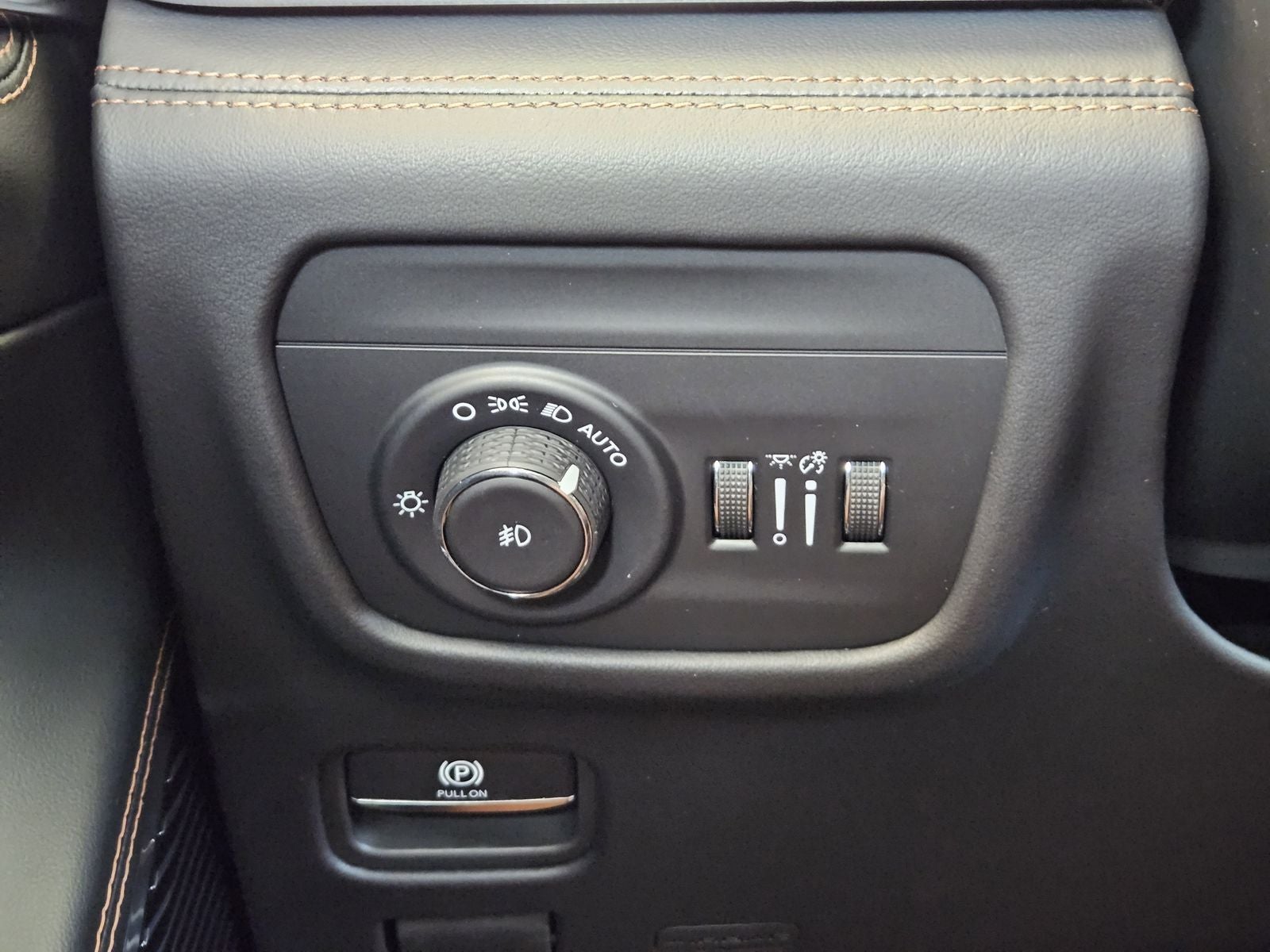 2026 Jeep Grand Cherokee L GRAND CHEROKEE L SUMMIT 4X4