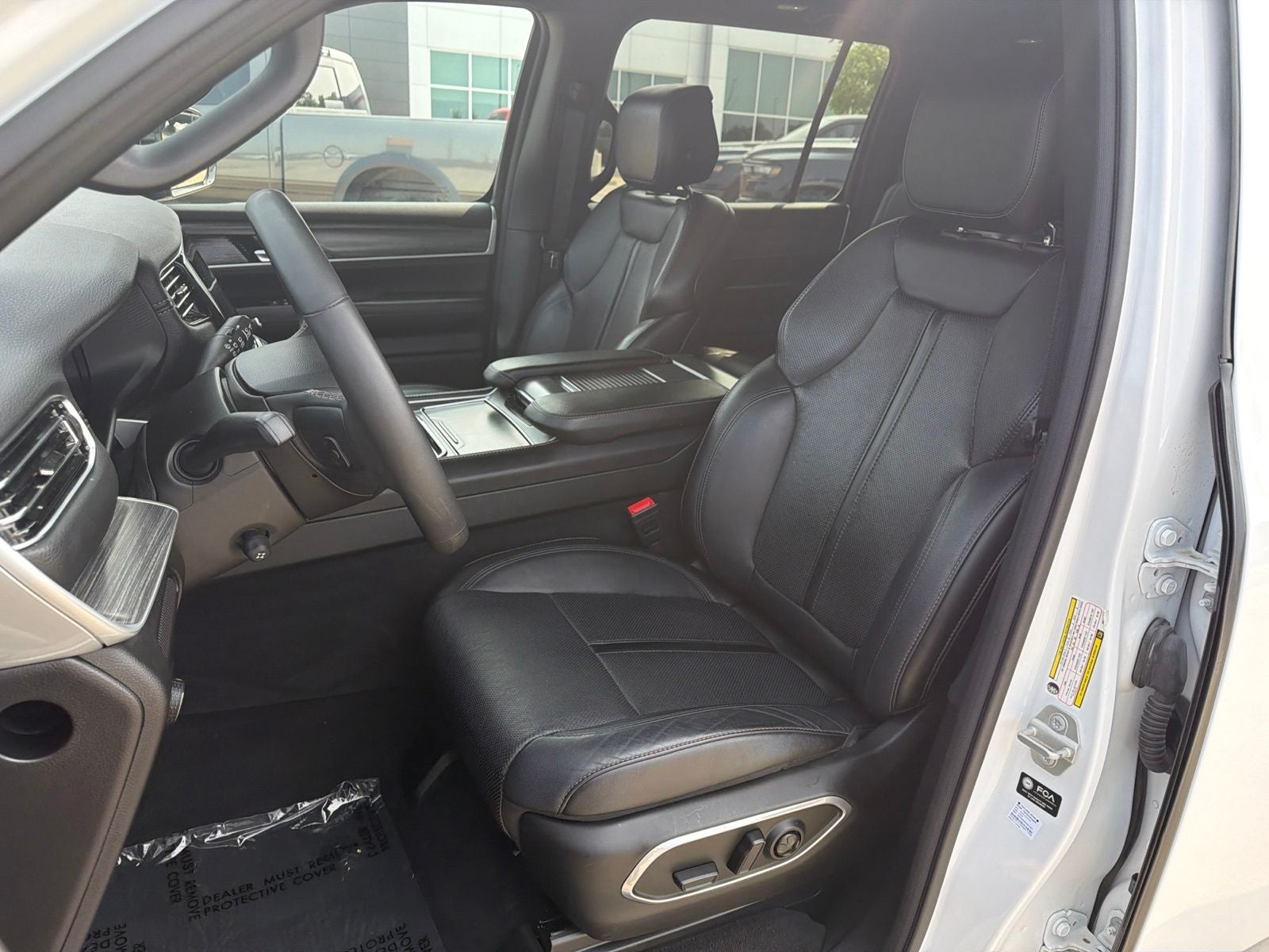 2024 Jeep Wagoneer L Series II 4x2