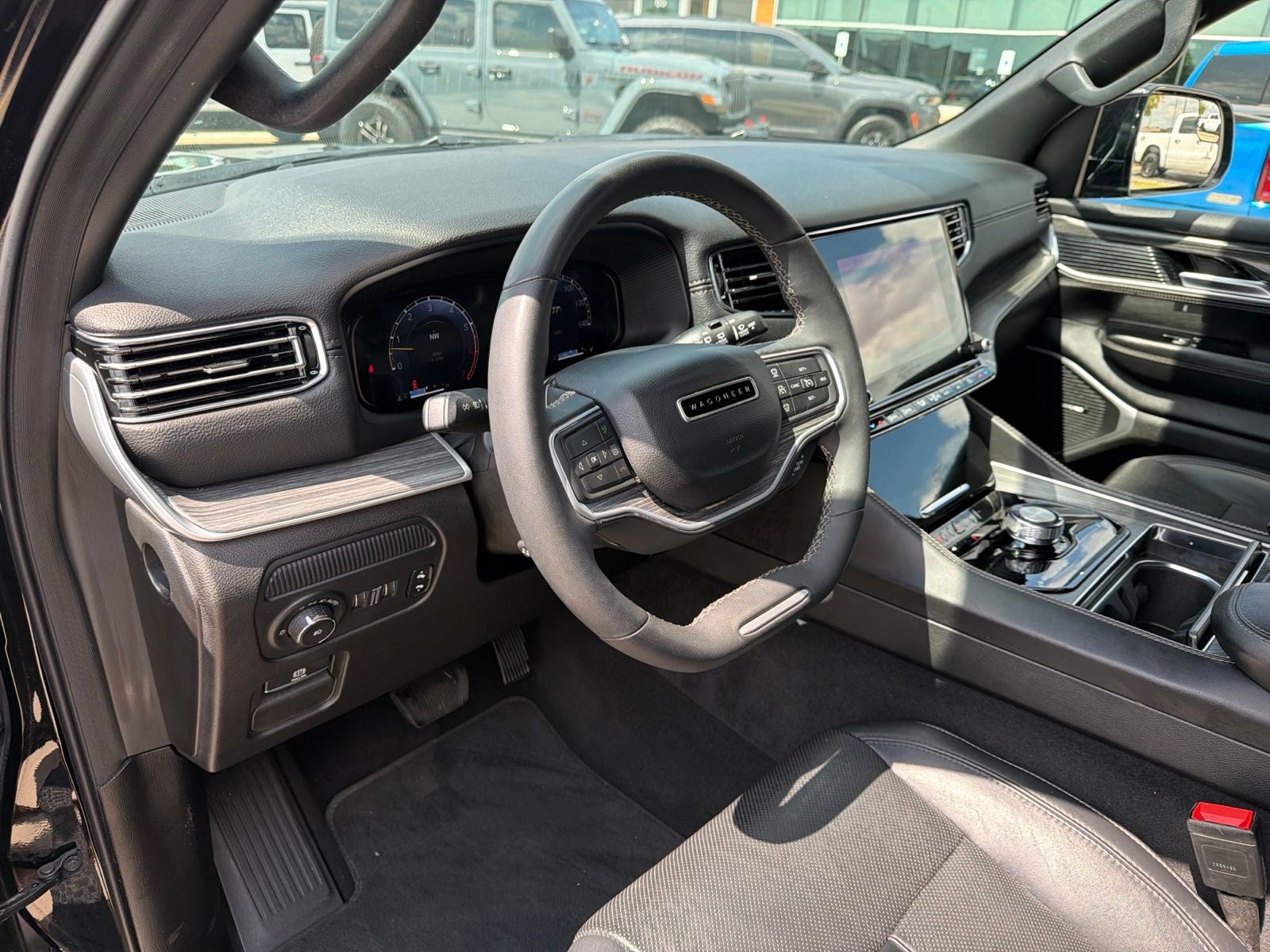 2024 Jeep Wagoneer Series II 4x2