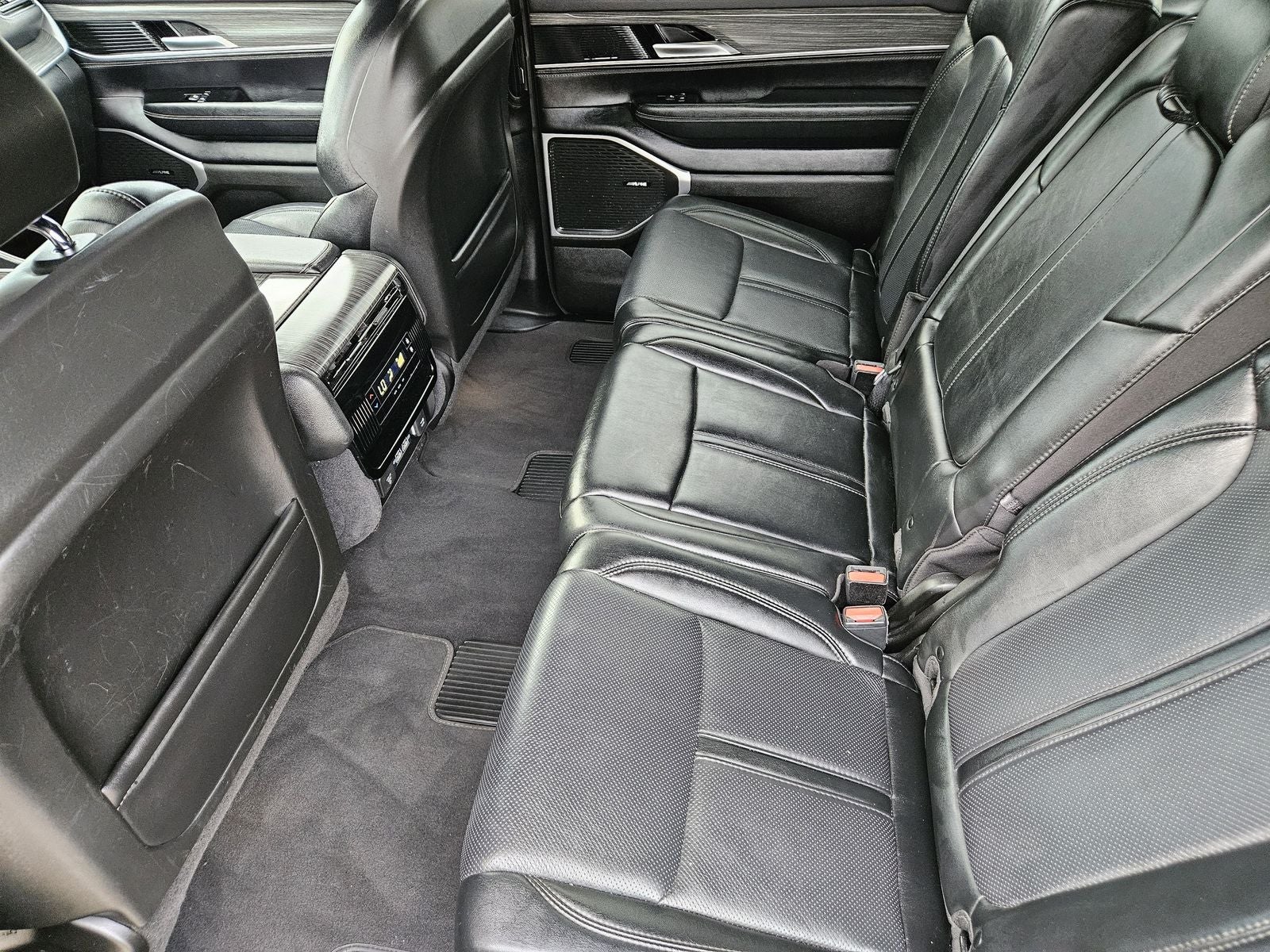 2024 Jeep Wagoneer Series II 4x2