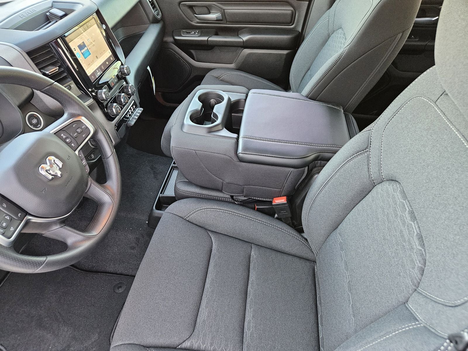 2026 RAM Ram 1500 RAM 1500 EXPRESS CREW CAB 4X2 5'7' BOX