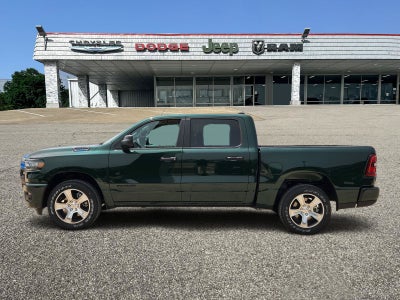 2026 RAM Ram 1500 RAM 1500 EXPRESS CREW CAB 4X2 5'7' BOX