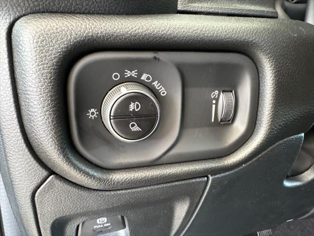 2026 RAM Ram 1500 RAM 1500 EXPRESS CREW CAB 4X2 5'7' BOX
