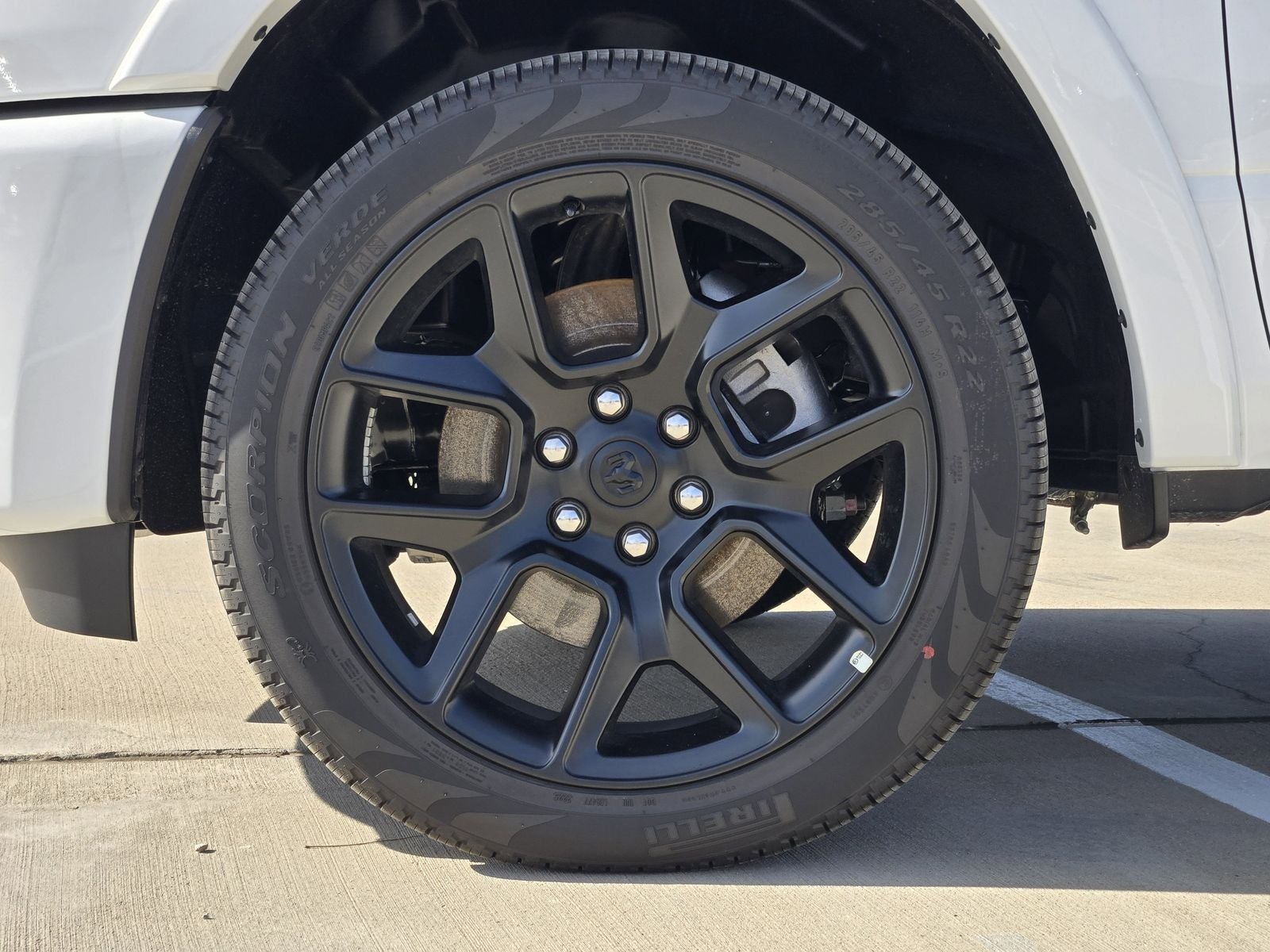 2026 RAM Ram 1500 RAM 1500 LARAMIE CREW CAB 4X2 5'7' BOX